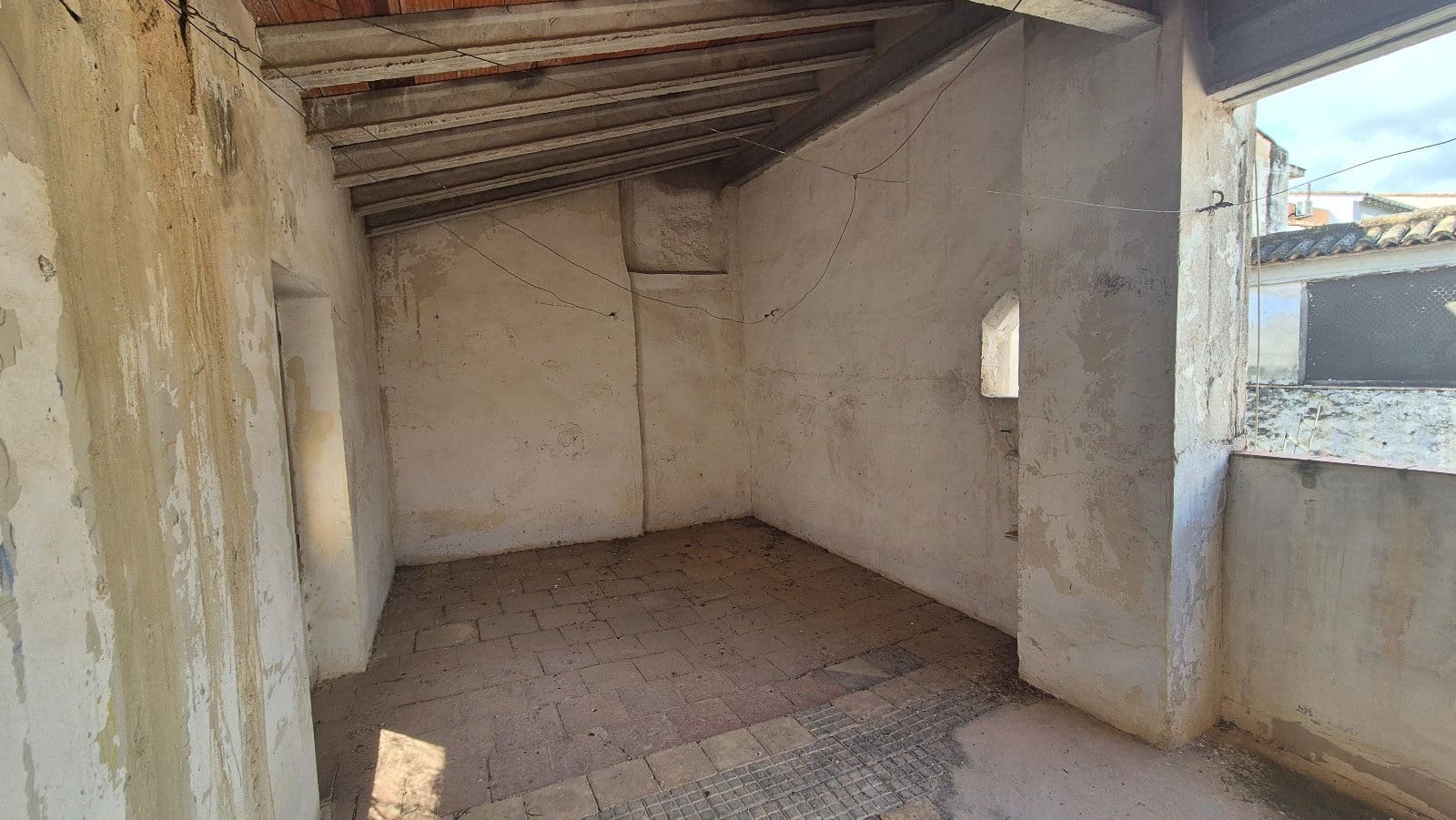 4 slaapkamer Huis te koop in Belgida - € 130.000 (Ref: 9890929)