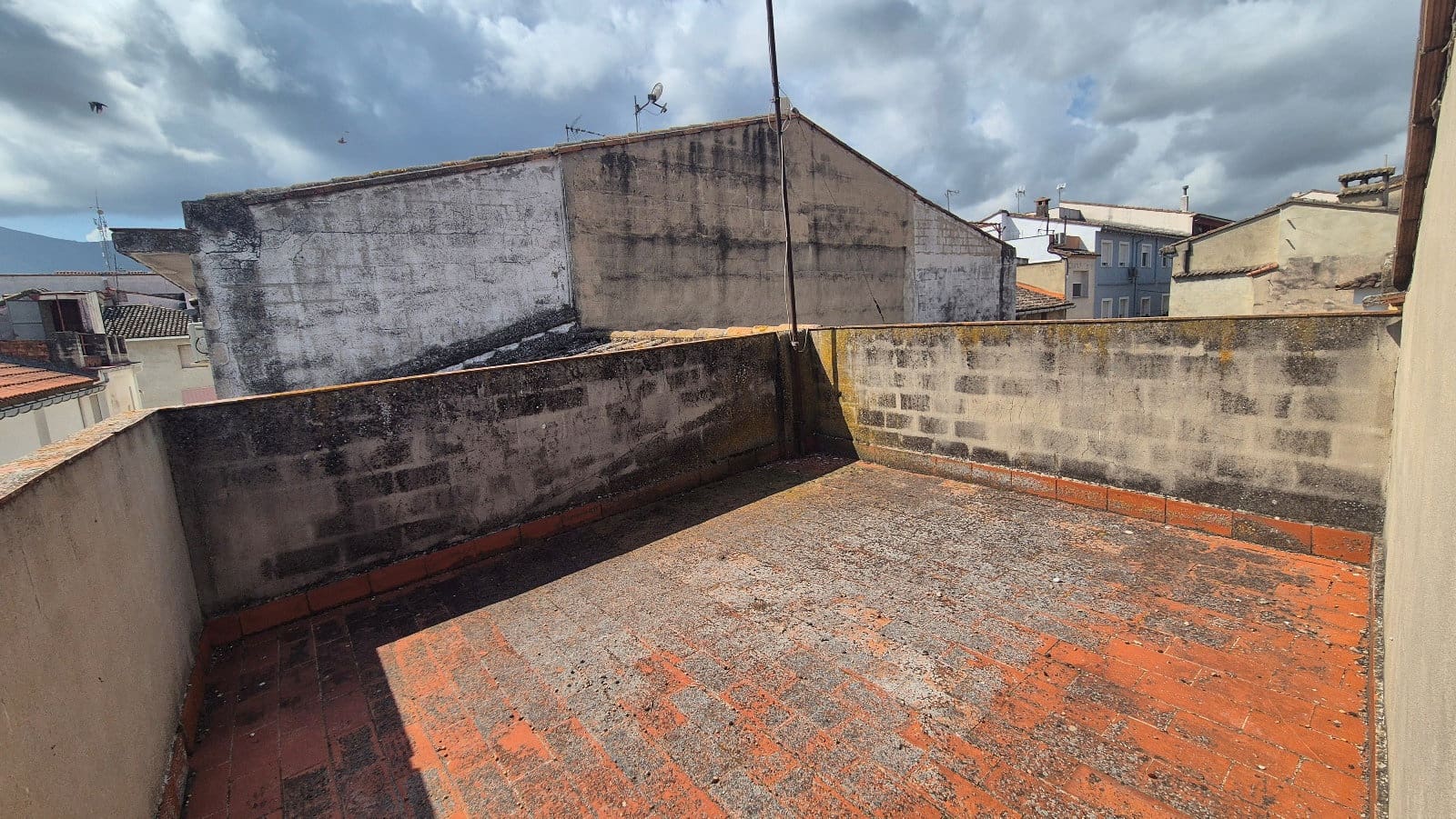 4 slaapkamer Huis te koop in Belgida - € 130.000 (Ref: 9890929)
