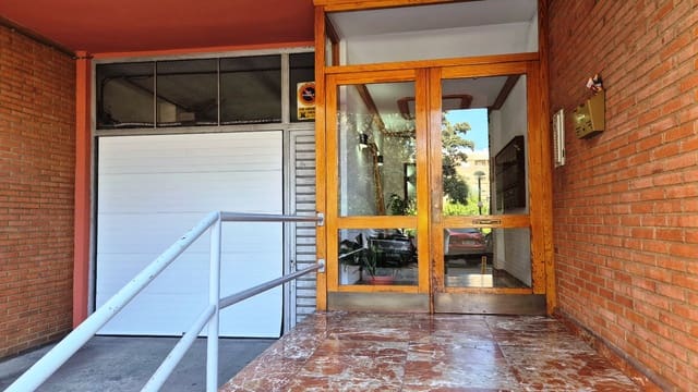 4 soverom Leilighet til salgs i Ontinyent med garasje - € 200 000 (Ref: 9897376)