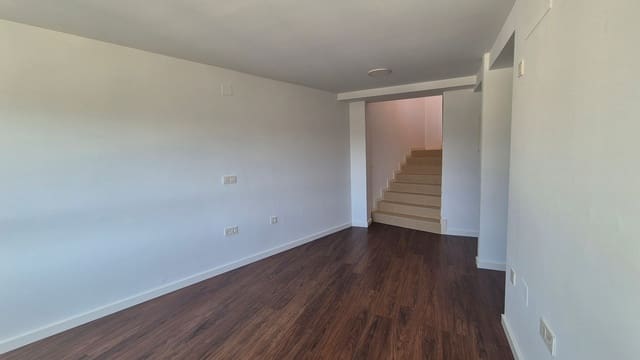1 bedroom Apartment for rent in Muro de Alcoy - € 700 (Ref: 9911673)