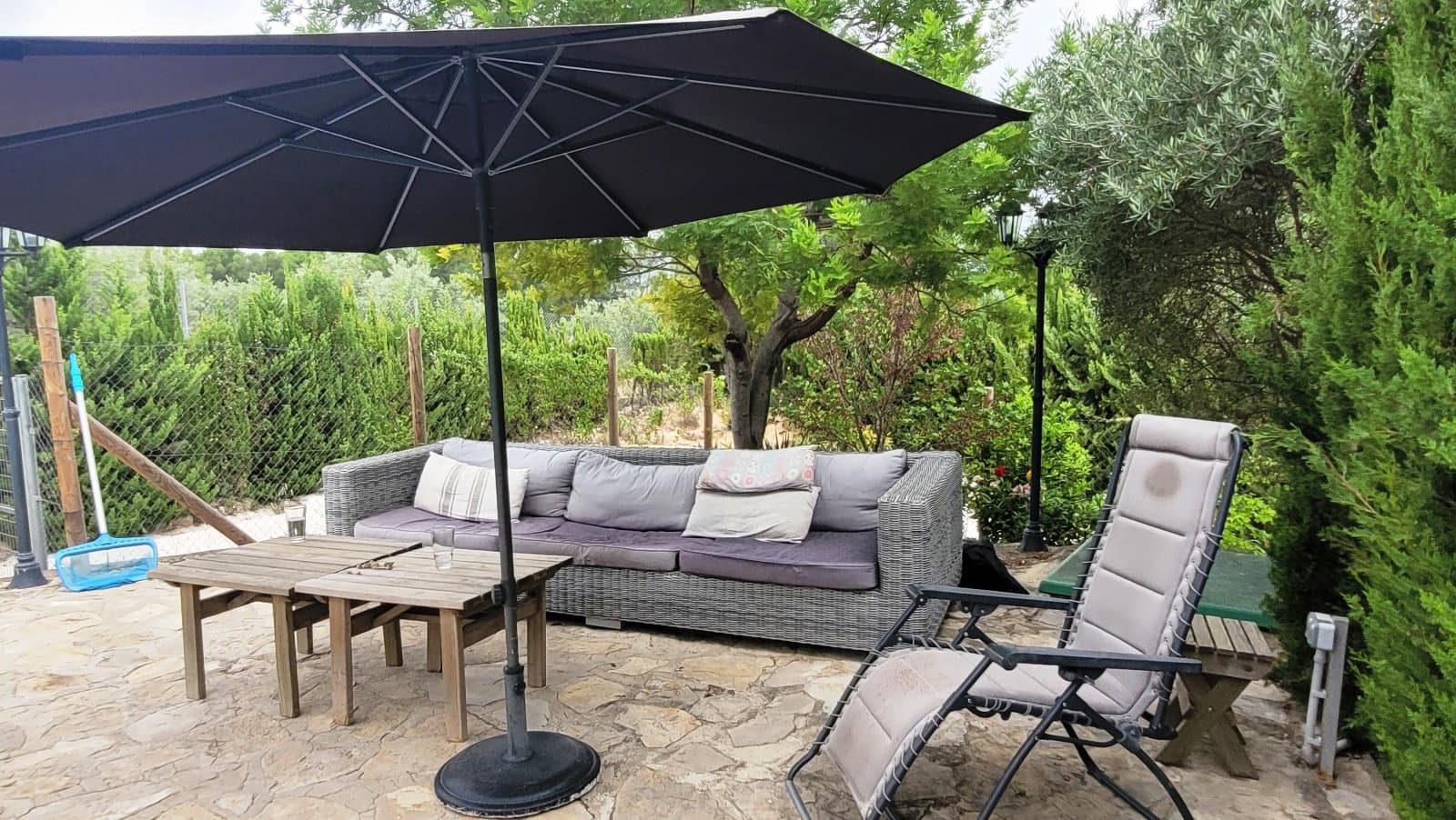4 bedroom Villa for sale in Ontinyent with pool garage - € 250,000 (Ref: 9950886)