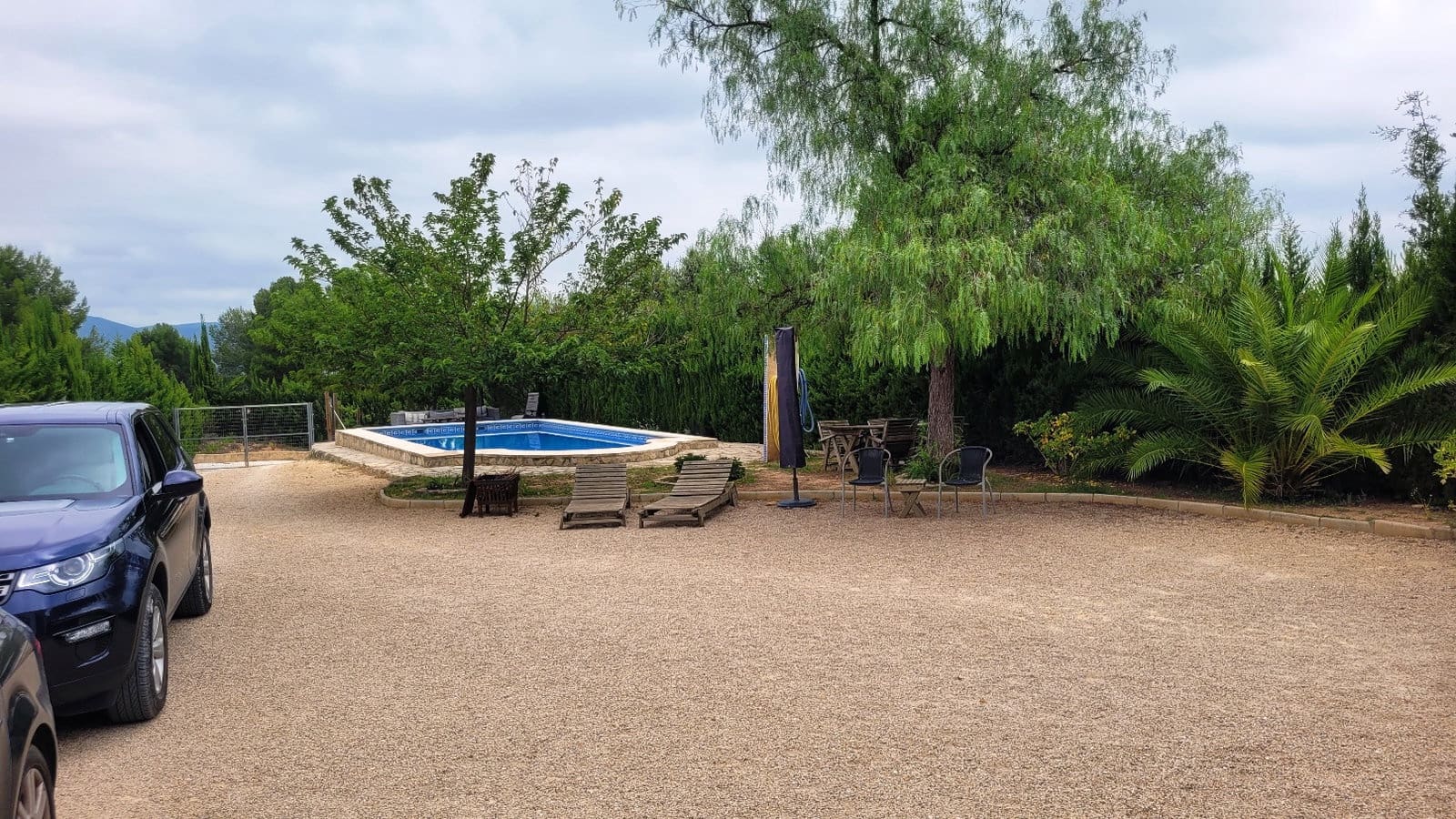 4 bedroom Villa for sale in Ontinyent with pool garage - € 250,000 (Ref: 9950886)