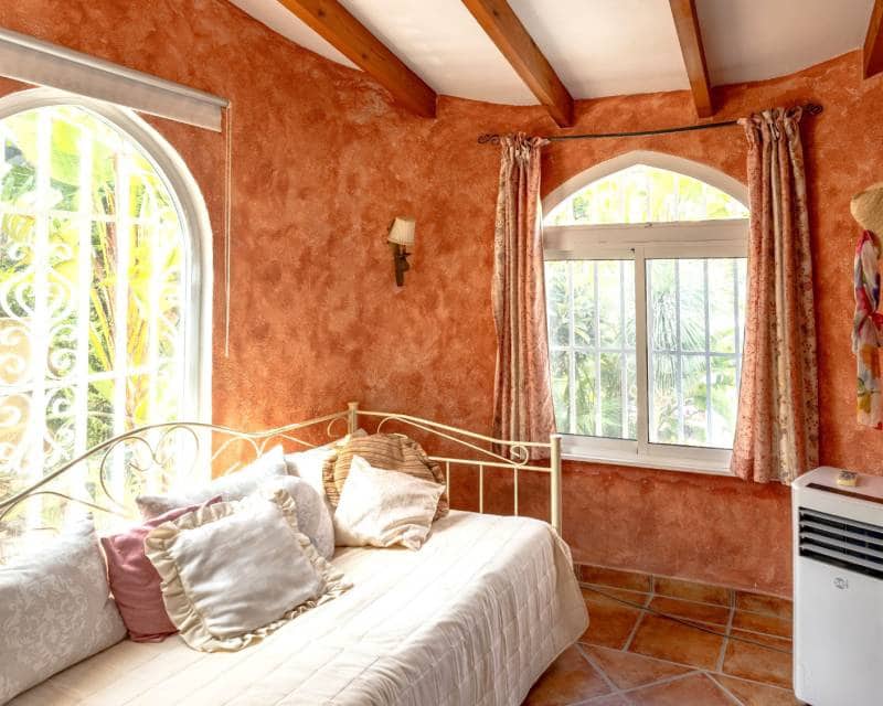 3 bedroom Villa for sale in Benissa with pool garage - € 590,000 (Ref: 10004467)
