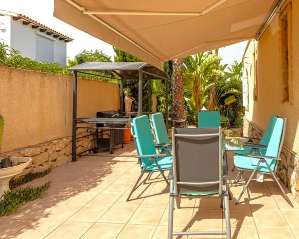 3 Zimmer Villa zu verkaufen in Benissa mit Pool Garage - 590.000 € (Ref: 10004467)