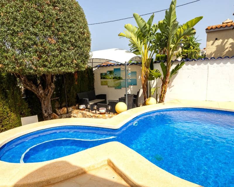 3 bedroom Villa for sale in Benissa with pool garage - € 590,000 (Ref: 10004467)