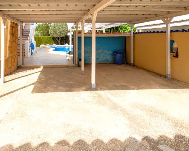 3 bedroom Villa for sale in Benissa with pool garage - € 590,000 (Ref: 10004467)
