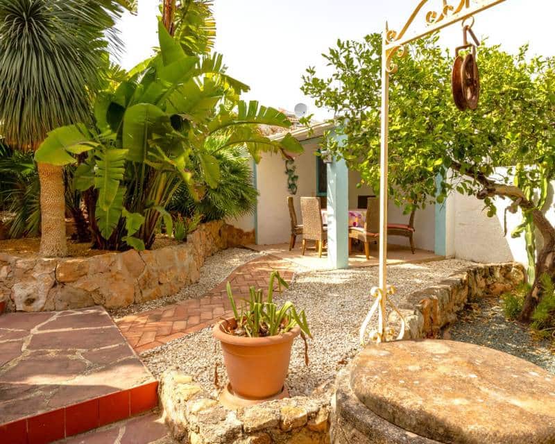 3 bedroom Villa for sale in Benissa with pool garage - € 590,000 (Ref: 10004467)