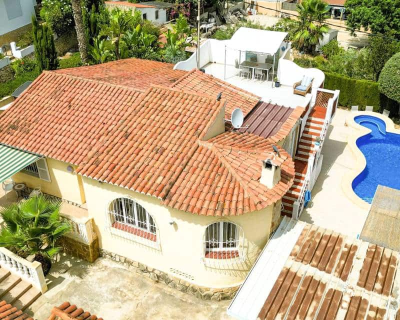 3 bedroom Villa for sale in Benissa with pool garage - € 590,000 (Ref: 10004467)