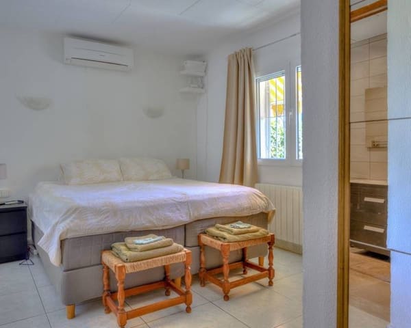 3 camera da letto Villa in vendita in Moraira, Teulada-Moraira con piscina garage - 915.000 € (Rif: 10021324)