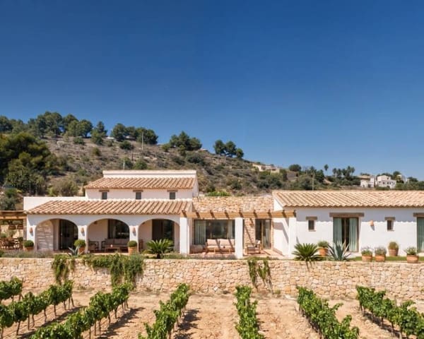4 Zimmer Finca/Landgut zu verkaufen in Moraira, Teulada-Moraira mit Pool - 2.390.000 € (Ref: 10021325)