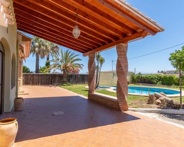 3 bedroom Villa for sale in Partida Tosal - Zona del Castellans, Javea / Xàbia with pool garage - € 1,275,000 (Ref: 10021327)