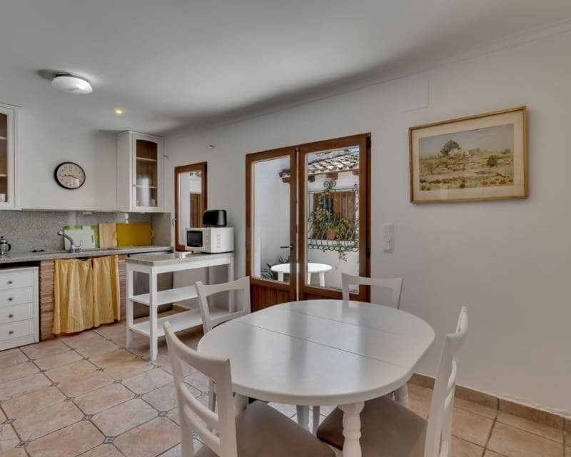 3 bedroom Villa for sale in Javea / Xabia with pool garage - € 1,275,000 (Ref: 10021327)
