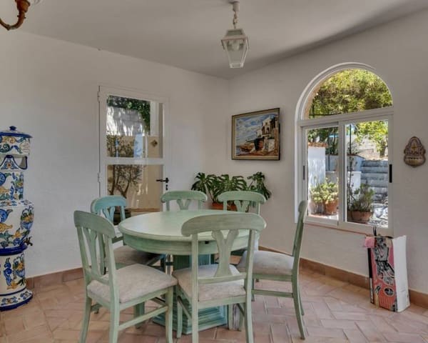 3 bedroom Villa for sale in Partida Tosal - Zona del Castellans, Javea / Xàbia with pool garage - € 1,275,000 (Ref: 10021327)