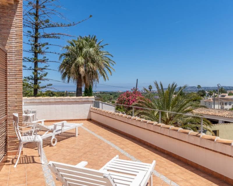 3 bedroom Villa for sale in Javea / Xabia with pool garage - € 1,275,000 (Ref: 10021327)