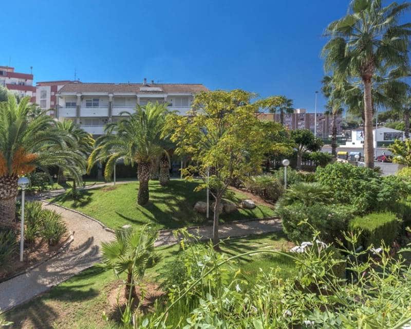 3 bedroom Terraced Villa for rent in Arenal with pool garage - € 2,200 (Ref: 10021331)