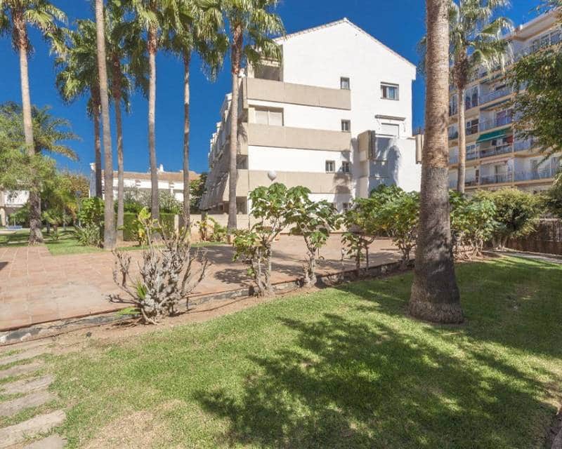3 bedroom Terraced Villa for rent in Arenal with pool garage - € 2,200 (Ref: 10021331)