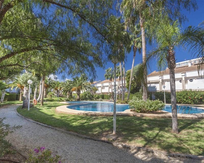 3 bedroom Terraced Villa for rent in Arenal with pool garage - € 2,200 (Ref: 10021331)