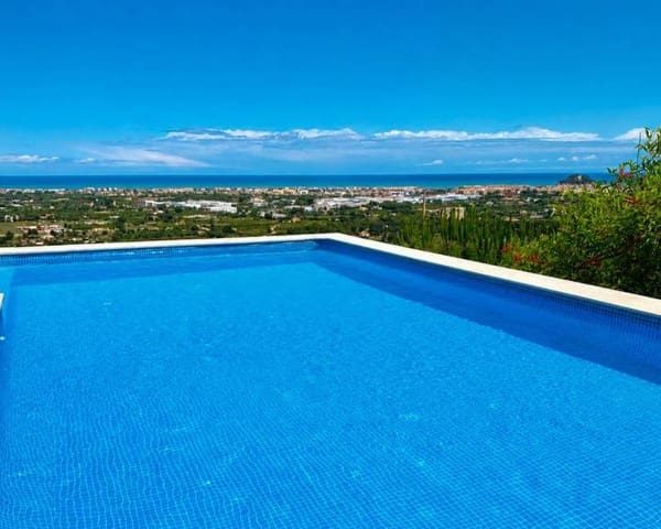 4 quarto Moradia para venda em La Pedrera - Vessanes, Dénia com piscina garagem - 1 499 000 € (Ref: 10035781)