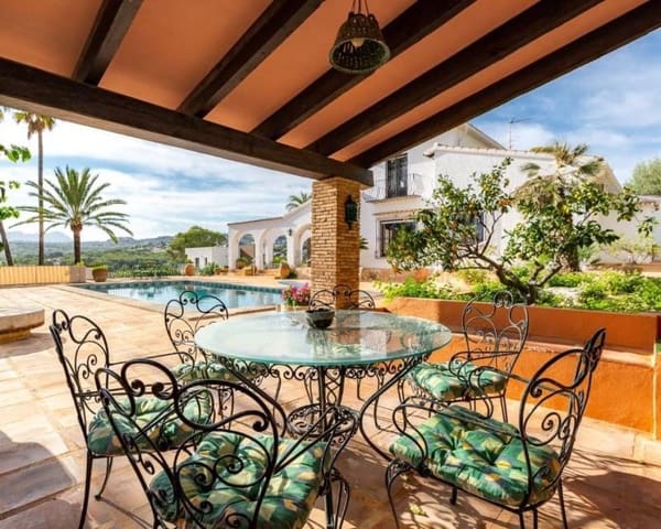5 chambre Villa/Maison à vendre à Moraira, Teulada-Moraira avec piscine garage - 1 699 000 € (Ref: 10035782)
