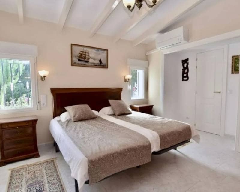 5 quarto Moradia para venda em Javea / Xabia com piscina - 950 000 € (Ref: 10035784)