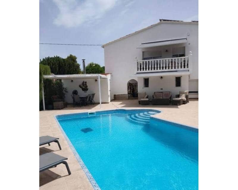 5 quarto Moradia para venda em Javea / Xabia com piscina - 950 000 € (Ref: 10035784)