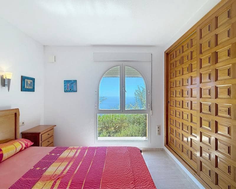 3 bedroom Apartment for sale in Benitachell / Benitatxell with pool - € 449,000 (Ref: 10035785)