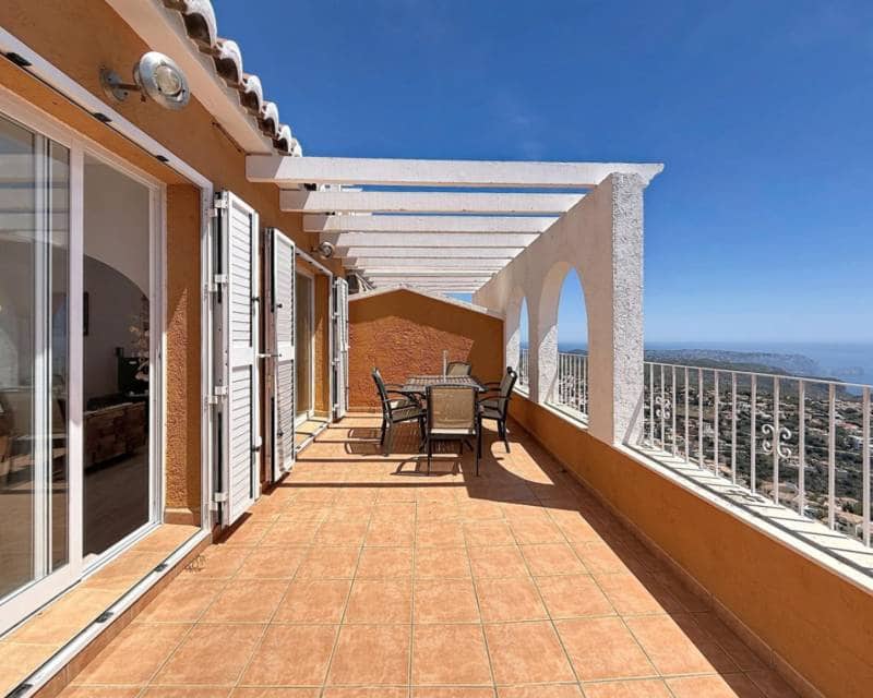 3 bedroom Apartment for sale in Benitachell / Benitatxell with pool - € 449,000 (Ref: 10035785)
