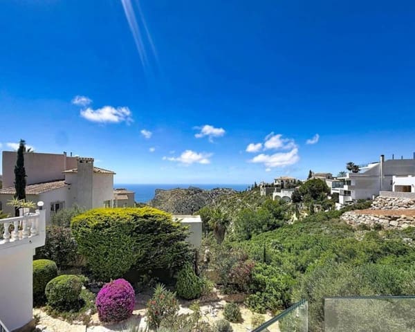4 quarto Moradia para venda em Benitachell / Benitatxell com piscina - 785 000 € (Ref: 10035787)
