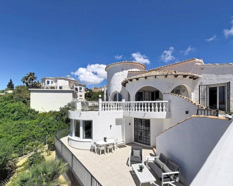 4 sovrum Villa till salu i Benitachell / Benitatxell med pool - 785 000 € (Ref: 10035787)