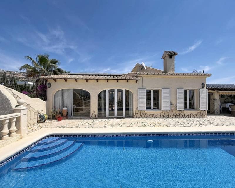 3 sypialnia Willa na sprzedaż w Benitachell / Benitatxell z basenem garażem - 750 000 € (Ref: 10041440)