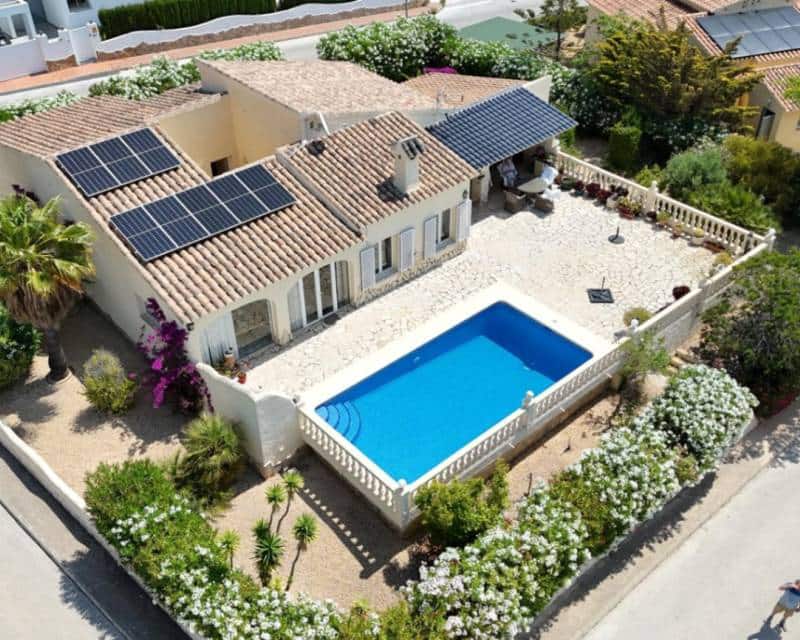 3 sypialnia Willa na sprzedaż w Benitachell / Benitatxell z basenem garażem - 750 000 € (Ref: 10041440)