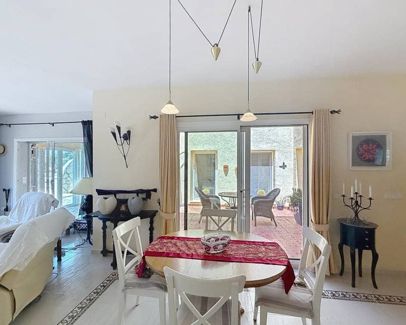 3 sypialnia Willa na sprzedaż w Benitachell / Benitatxell z basenem garażem - 750 000 € (Ref: 10041440)