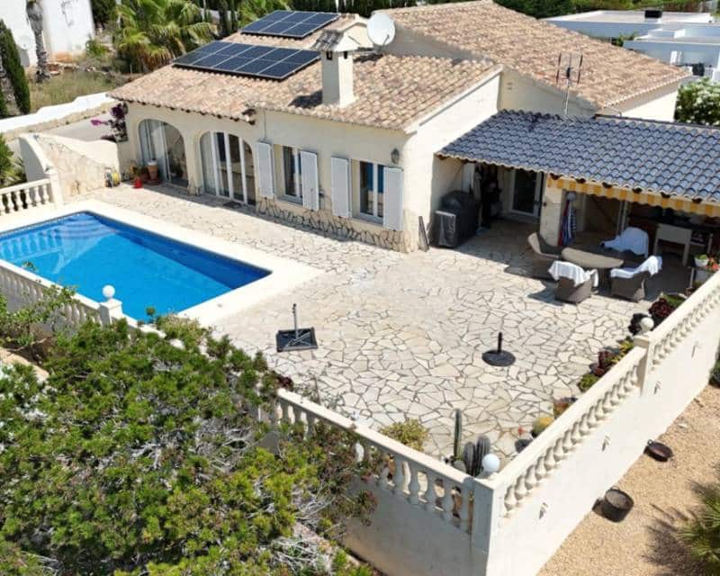 3 sypialnia Willa na sprzedaż w Benitachell / Benitatxell z basenem garażem - 750 000 € (Ref: 10041440)