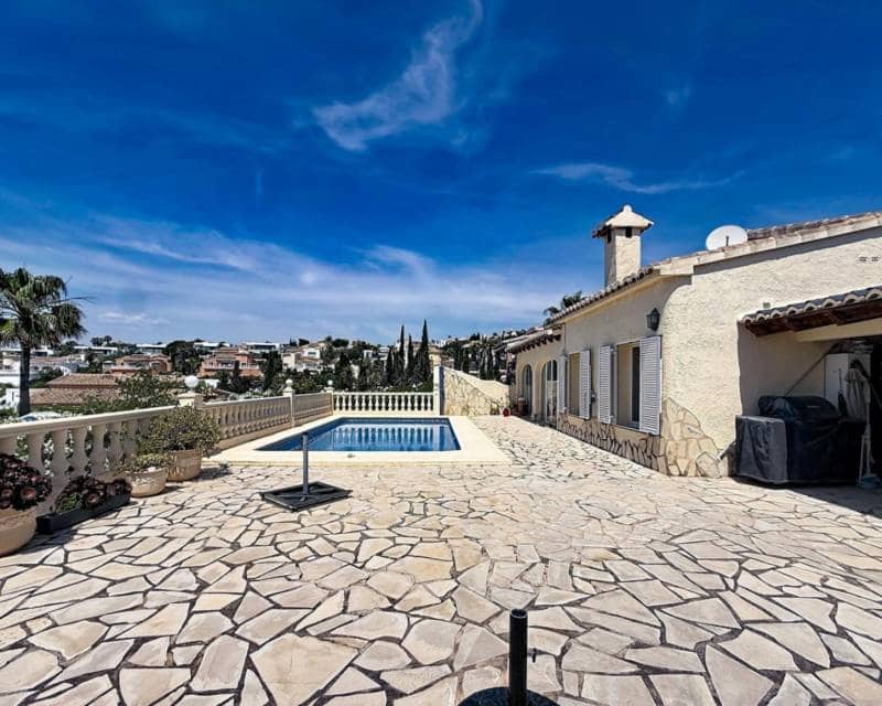 3 sypialnia Willa na sprzedaż w Benitachell / Benitatxell z basenem garażem - 750 000 € (Ref: 10041440)