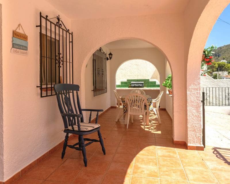 5 slaapkamer Rijtjeshuis te koop in Moraira met zwembad garage - € 545.000 (Ref: 10062974)