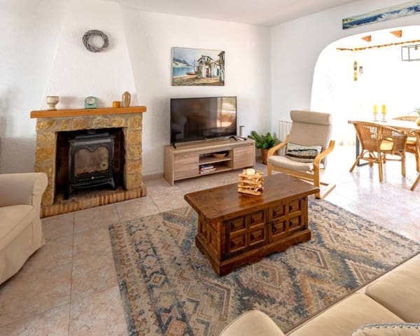 5 slaapkamer Rijtjeshuis te koop in Moraira, Teulada-Moraira met zwembad garage - € 545.000 (Ref: 10062974)