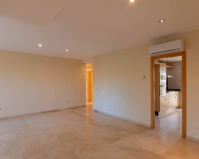3 sypialnia Apartament do wynajęcia w Javea / Xabia z basenem garażem - 2 000 € (Ref: 10062976)