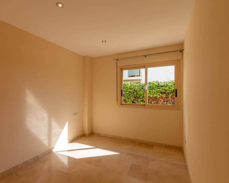 3 sypialnia Apartament do wynajęcia w Javea / Xabia z basenem garażem - 2 000 € (Ref: 10062976)