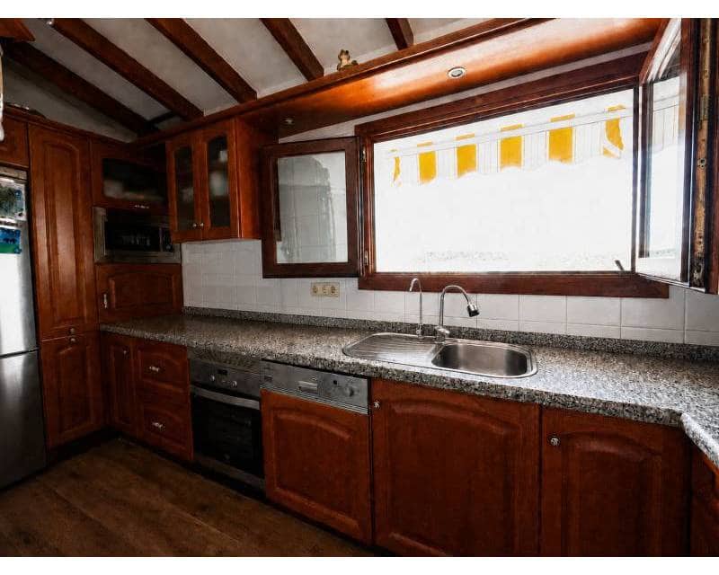 Chalet de 4 habitaciones en Moraira en venta con piscina garaje - 595.000 € (Ref: 10063718)