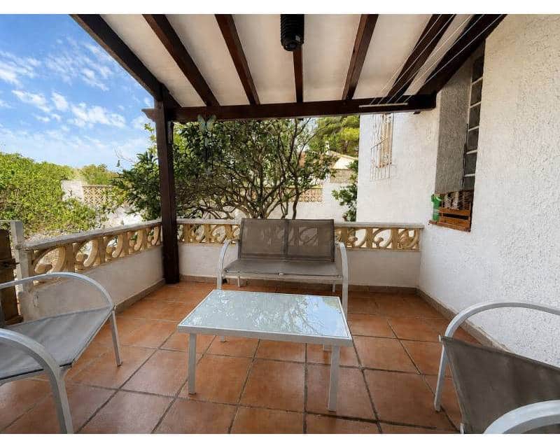 Chalet de 4 habitaciones en Moraira en venta con piscina garaje - 595.000 € (Ref: 10063718)