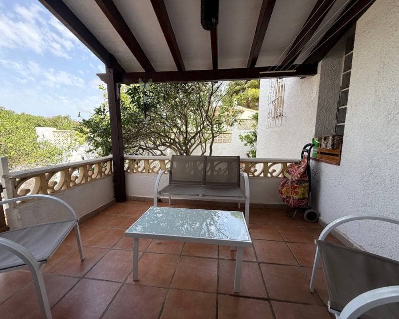 Chalet de 4 habitaciones en Moraira en venta con piscina garaje - 595.000 € (Ref: 10063718)