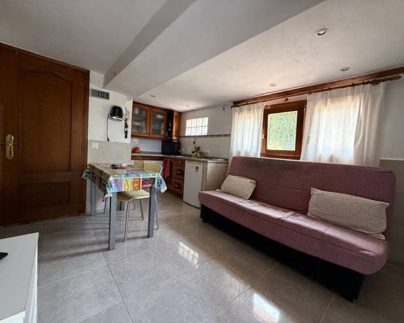 Chalet de 4 habitaciones en Moraira en venta con piscina garaje - 595.000 € (Ref: 10063718)