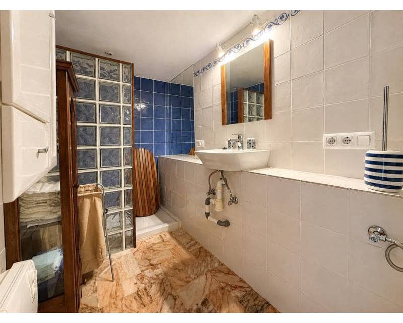 Chalet de 4 habitaciones en Moraira en venta con piscina garaje - 595.000 € (Ref: 10063718)