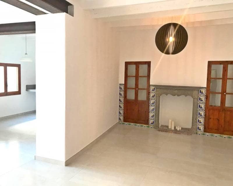 4 makuuhuone Omakotitalo myytävänä paikassa Javea / Xabia mukana uima-altaan - 620 000 € (Ref: 10076933)