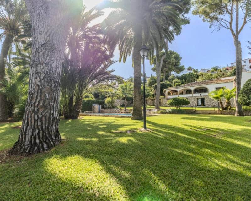 2 sypialnia Willa do wynajęcia w Javea / Xabia z basenem - 1 795 € (Ref: 10081758)