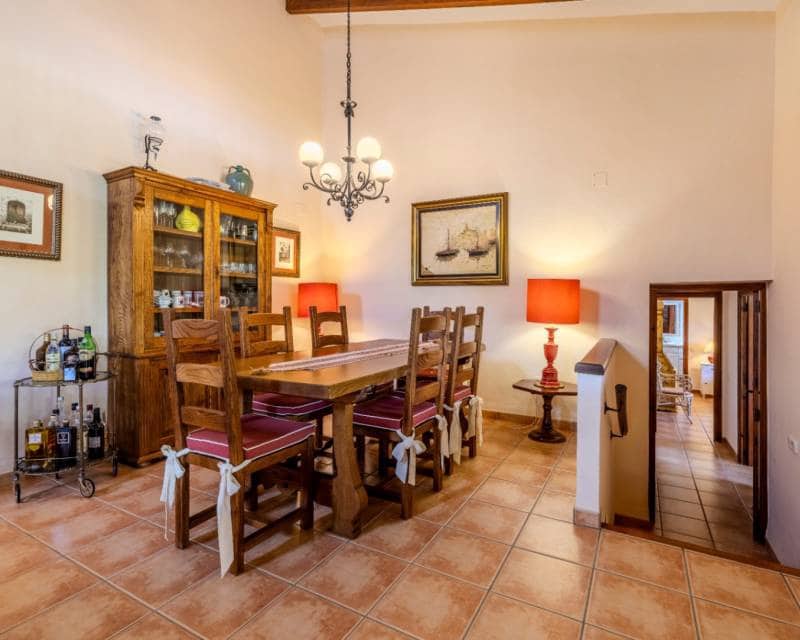 2 sypialnia Willa do wynajęcia w Javea / Xabia z basenem - 1 795 € (Ref: 10081758)