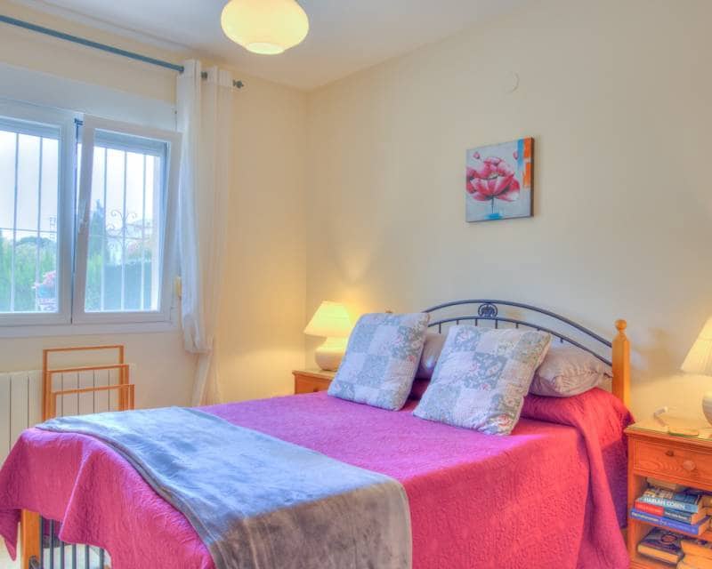 4 soveværelse Villa til salg i Benissa med swimmingpool garage - € 599.000 (Ref: 10091025)