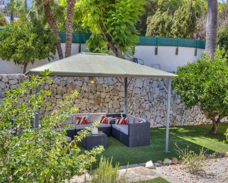 4 soveværelse Villa til salg i Benissa med swimmingpool garage - € 599.000 (Ref: 10091025)