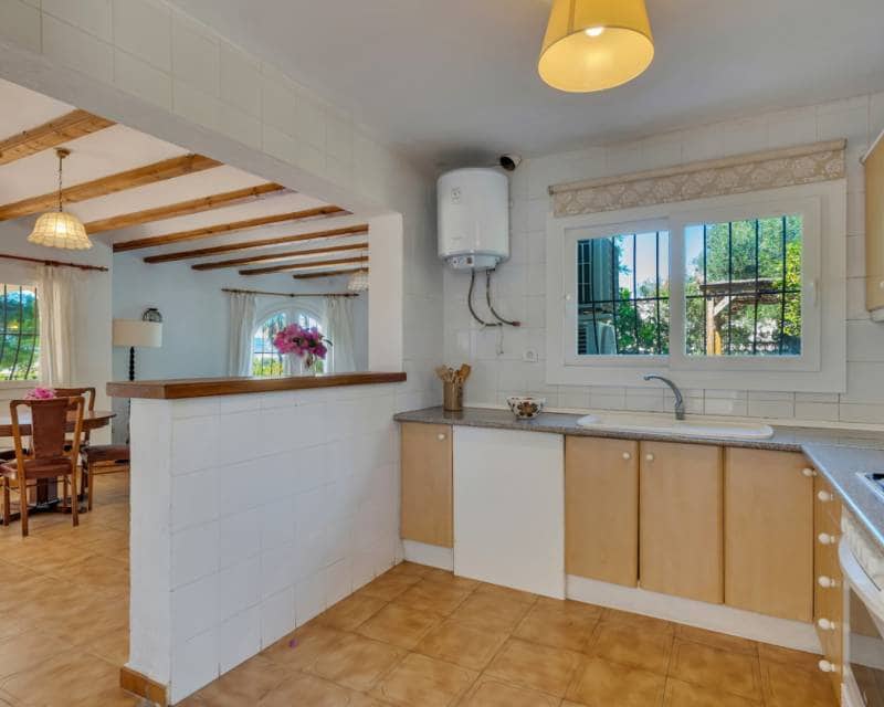 4 quarto Moradia para venda em Javea / Xabia com piscina - 949 000 € (Ref: 10103508)