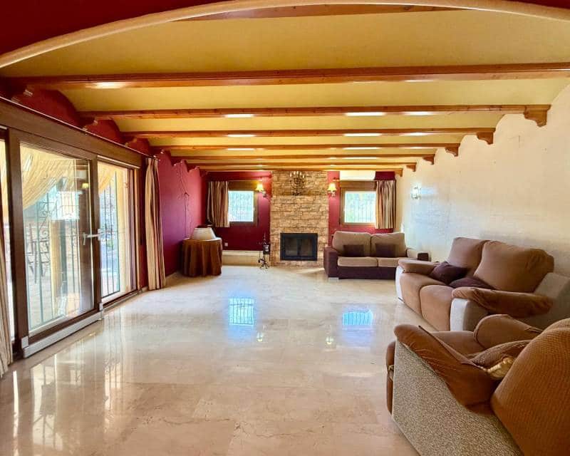 8 quarto Moradia para venda em Pedreguer com piscina garagem - 975 000 € (Ref: 10103510)